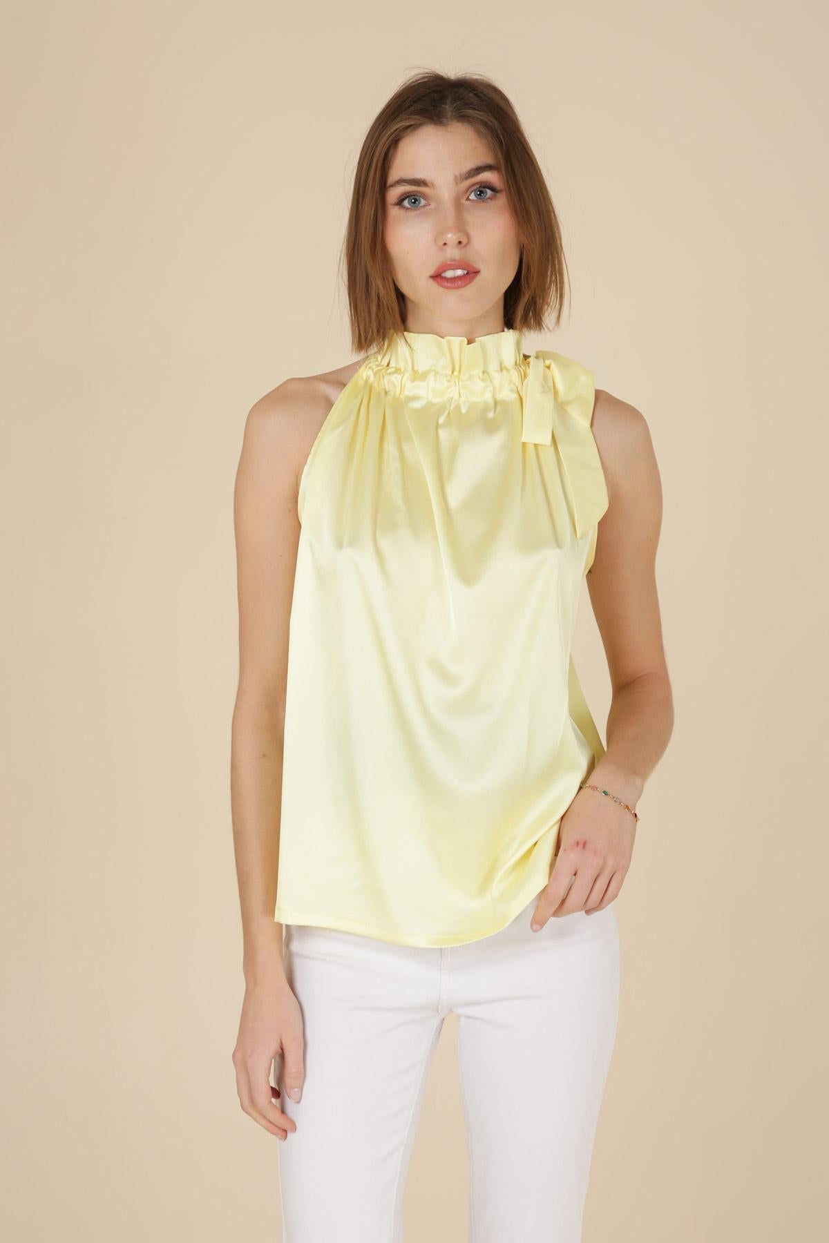 Satin-Top mit Schleife am Kragen (36 bis 42) - CABALES
