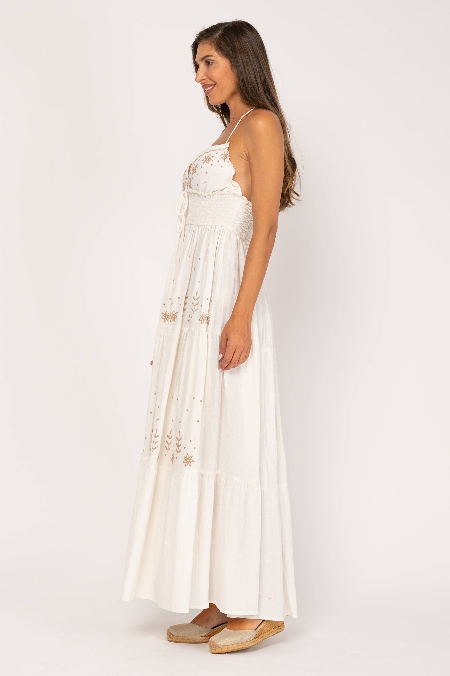 Besticktes Kleid - CABALES